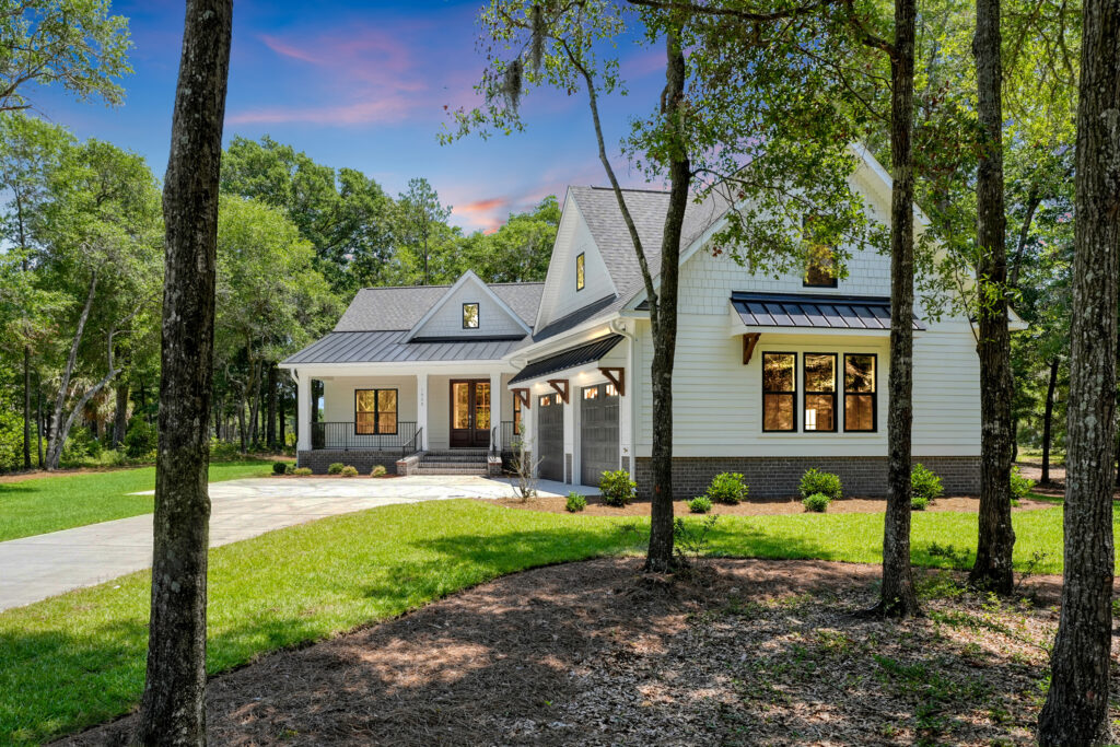 001-a7409731_skyvueF